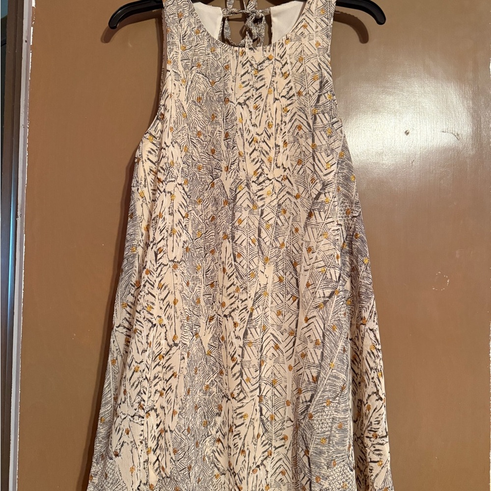 Audrey 3+1 Cream and Gray Patterned Dress